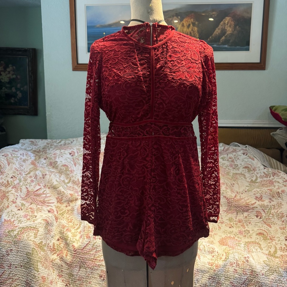 Chic Long Sleeve sophisticated red laced romper beautifully lined size Small